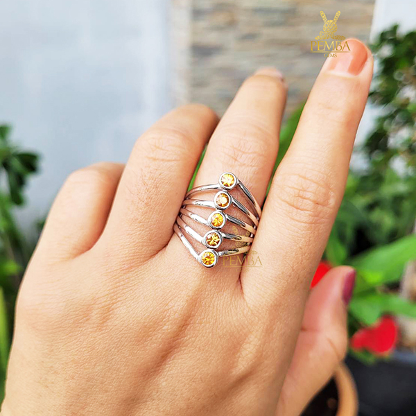 แหวนบุษราคัมแท้ สีเหลืองมะนาว เงินแท้925 ชุบทองคำขาว แหวนพลอยแท้