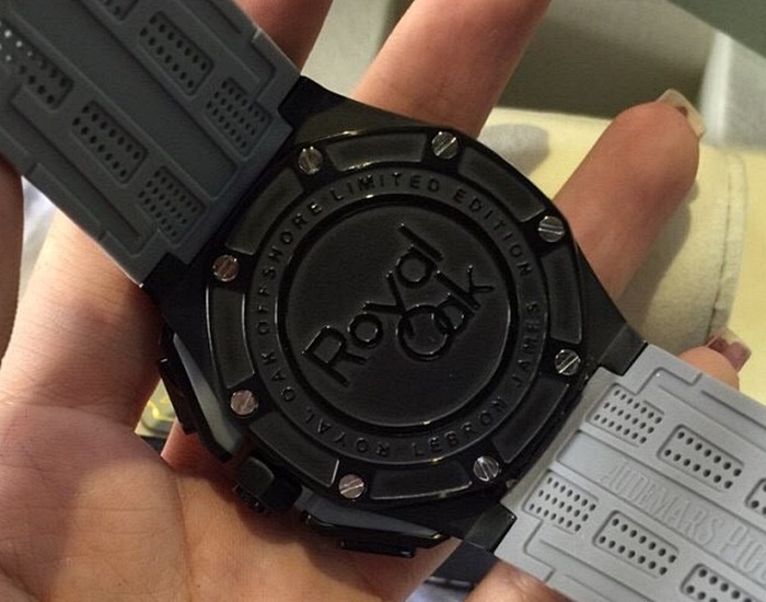 นาฬิกา Audemars Piguet Royal Oak Offshore เกรด Mirror ที่สุดยอดแห่งดีไซร์