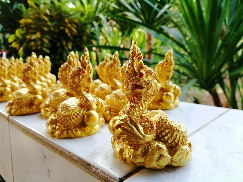 รูปหล่อ พญานาค เนื้อเรซิ่น (คุณภาพเกรดA) (ตาเพชรสีแดง) (สูง7.9ซม) (ขายปลีก ขายส่ง)