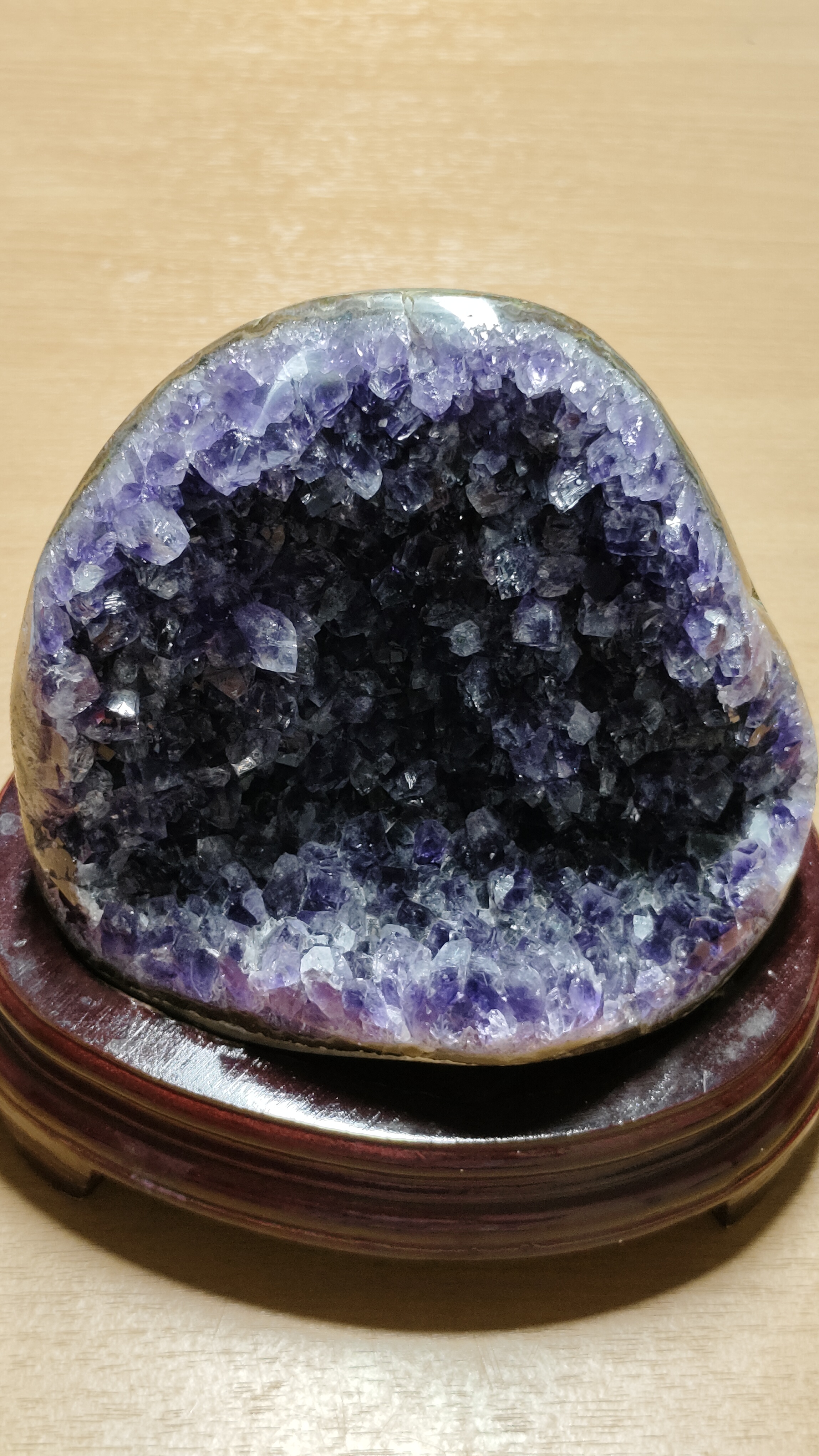 #โพรงหินอเมทิสต์(Amethyst Geode)
