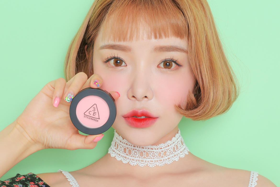 3CE Face Blush #Shy Shy บลัชอนนเนื้อฝุ่นสีสดใส เนื้อละเอียด ปัดแล้วสีฟุ้งสวย ติดทน