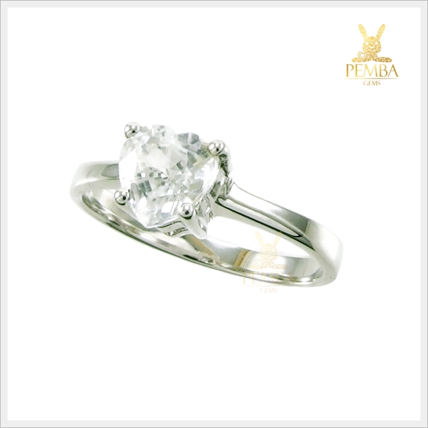 แหวนเพทายขาว เพิ่มเสน่ห์น่าหลงใหล ผู้คนรักใคร่ แหวนพลอยแท้