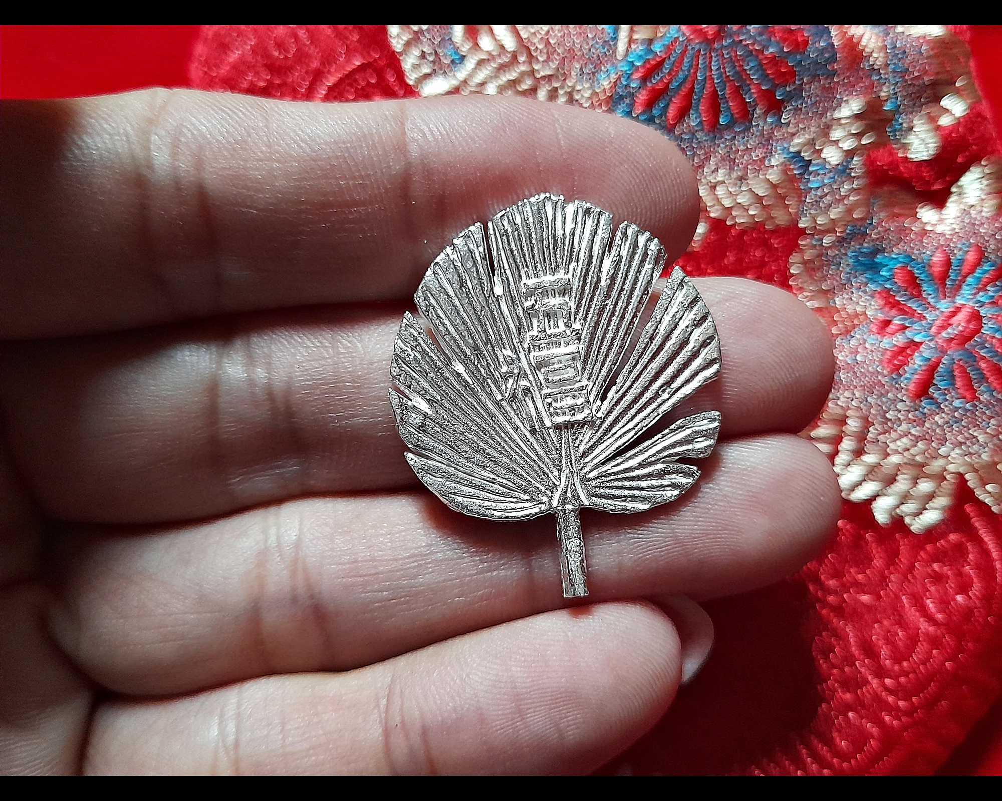 พัด ท่านจี้กง (พัดแห่งโชคลาภ และความสำเร็จ พัดอุปสรรคต่างๆ ให้หายไป) เนื้อเงินแท้ (ชนวน) ปี2564 (ขนาดพกพา) #รับประกันแท้