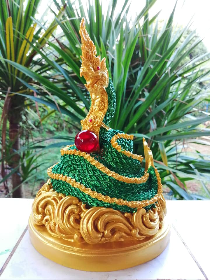 รูปหล่อ พญานาค พญามุจลินท์นาคราช พร้อมลูกแก้ว (งานหล่อเรซิ่นคุณภาพเกรดA) (สูง10.9 ฐานกว้าง7.5 นน.2.5กก) (ขายปลีก ขายส่ง)