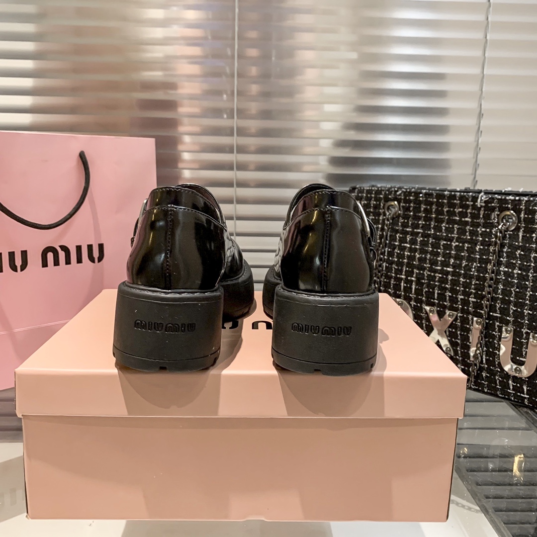 รองเท้า mm Mary Jane size 35-40 สีดำ