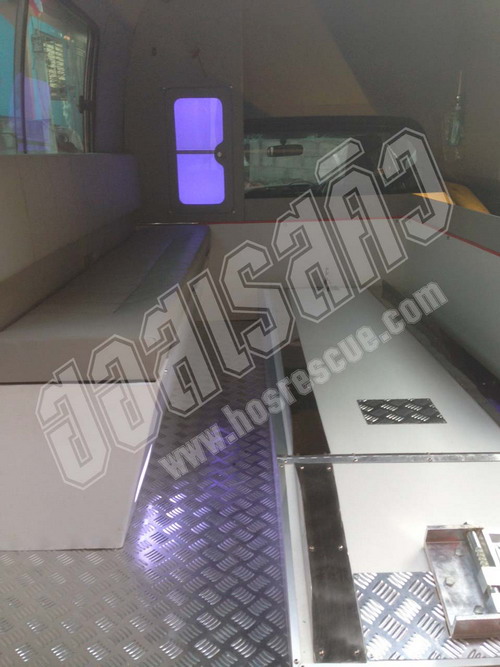 รถพยาบาล,รถพยาบาลแอมบูแลนซ์ KB