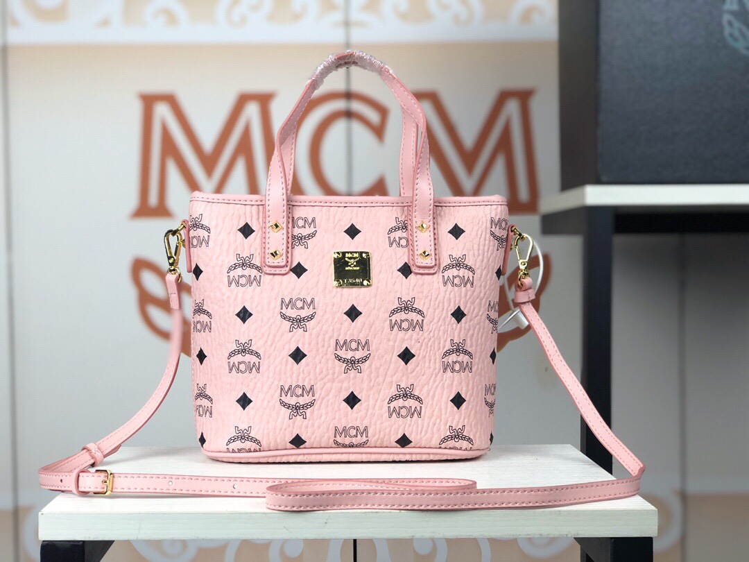 กระเป๋า mcm Anya 8 นิ้ว