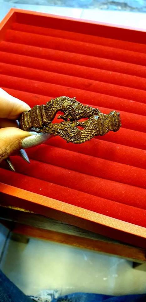 กำไลพญานาคเกี้ยว งานทองเหลืองปรับขนาดได้ตามข้อมือ