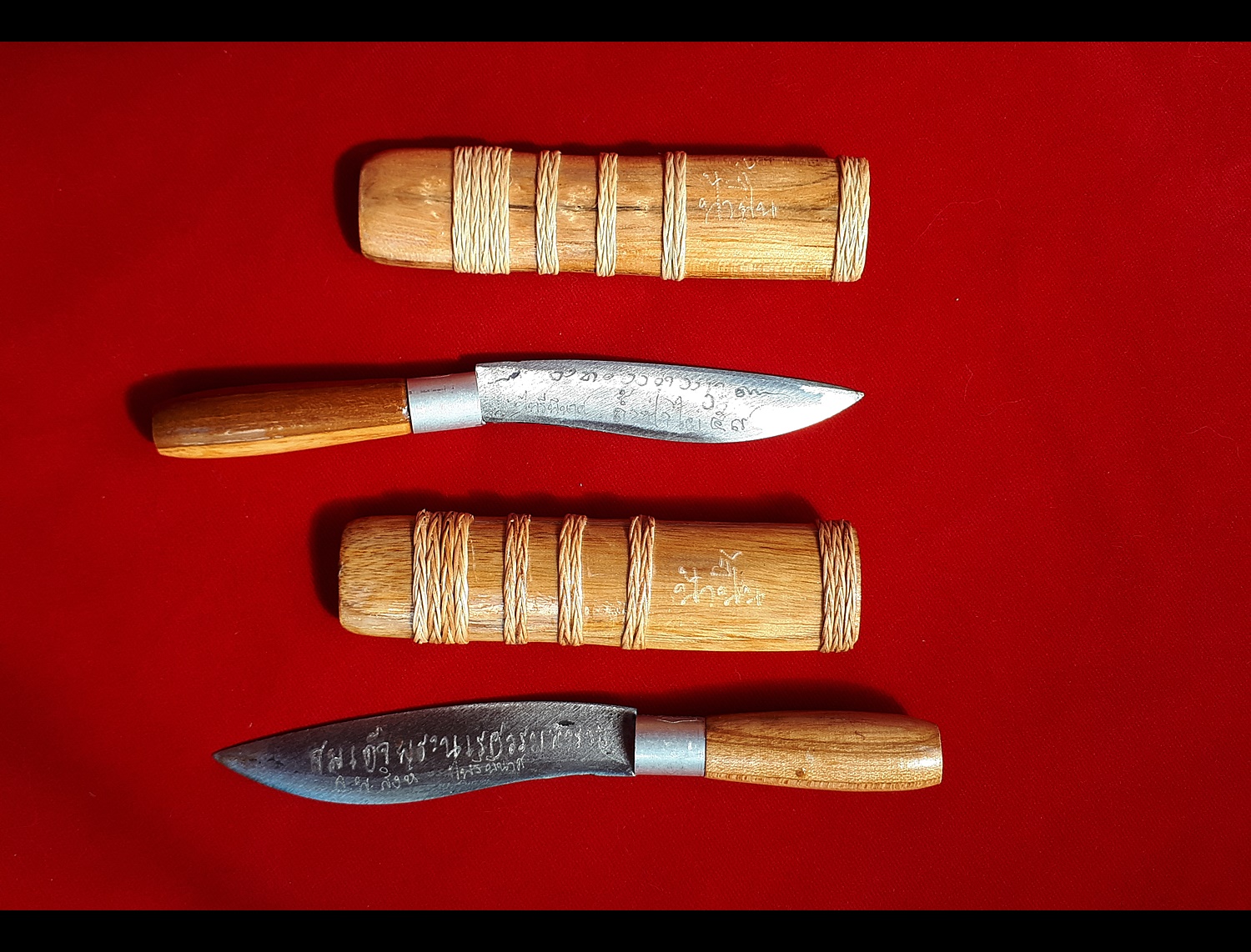 มีดหมอ ฟ้าฟื้นไพรีพินาศ (หลวงพ่อเล็ก วัดท่าขนุน ร่วมพิธีปลุกเสก) ออกในนาม วัดพระพุทธบาทถ้ำป่าไผ่ ปี2559