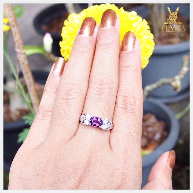 แหวนอเมทิสต์แท้ สีม่วงสด เพิ่มเสน่ห์จนคนรอบข้างต้องเหลียวมอง