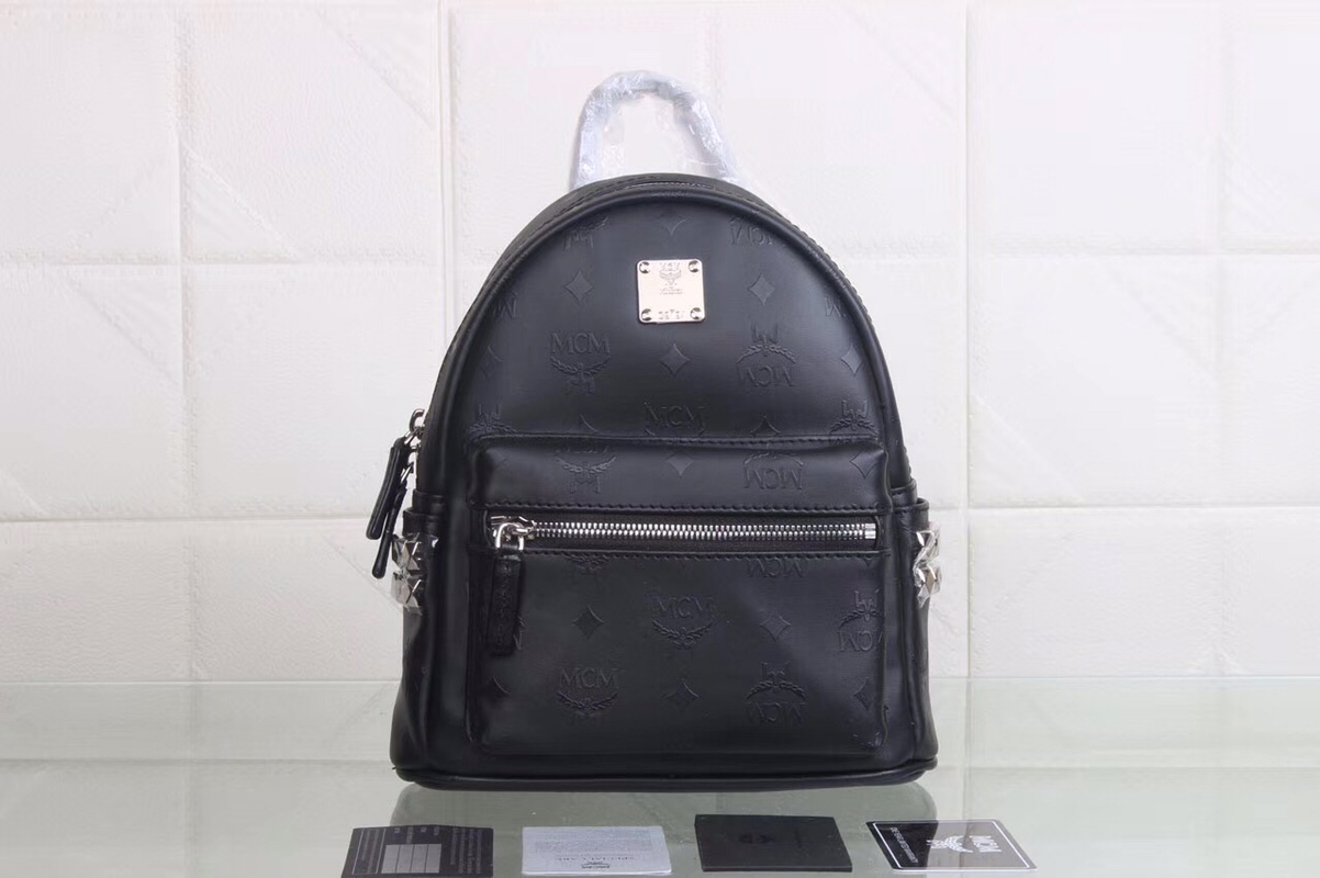 กระเป๋าเป้ mcm mini 21x27cm