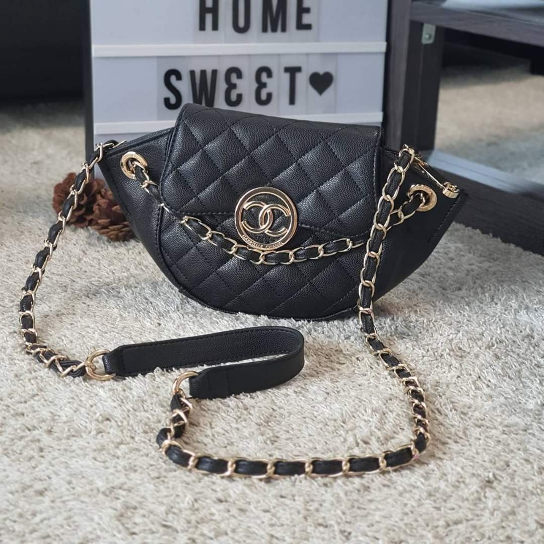 CHANEL CAVIER CROSSBODY BAG Coach Mini Signature (แอดไลน์ก่อนสั่งซื้อ)