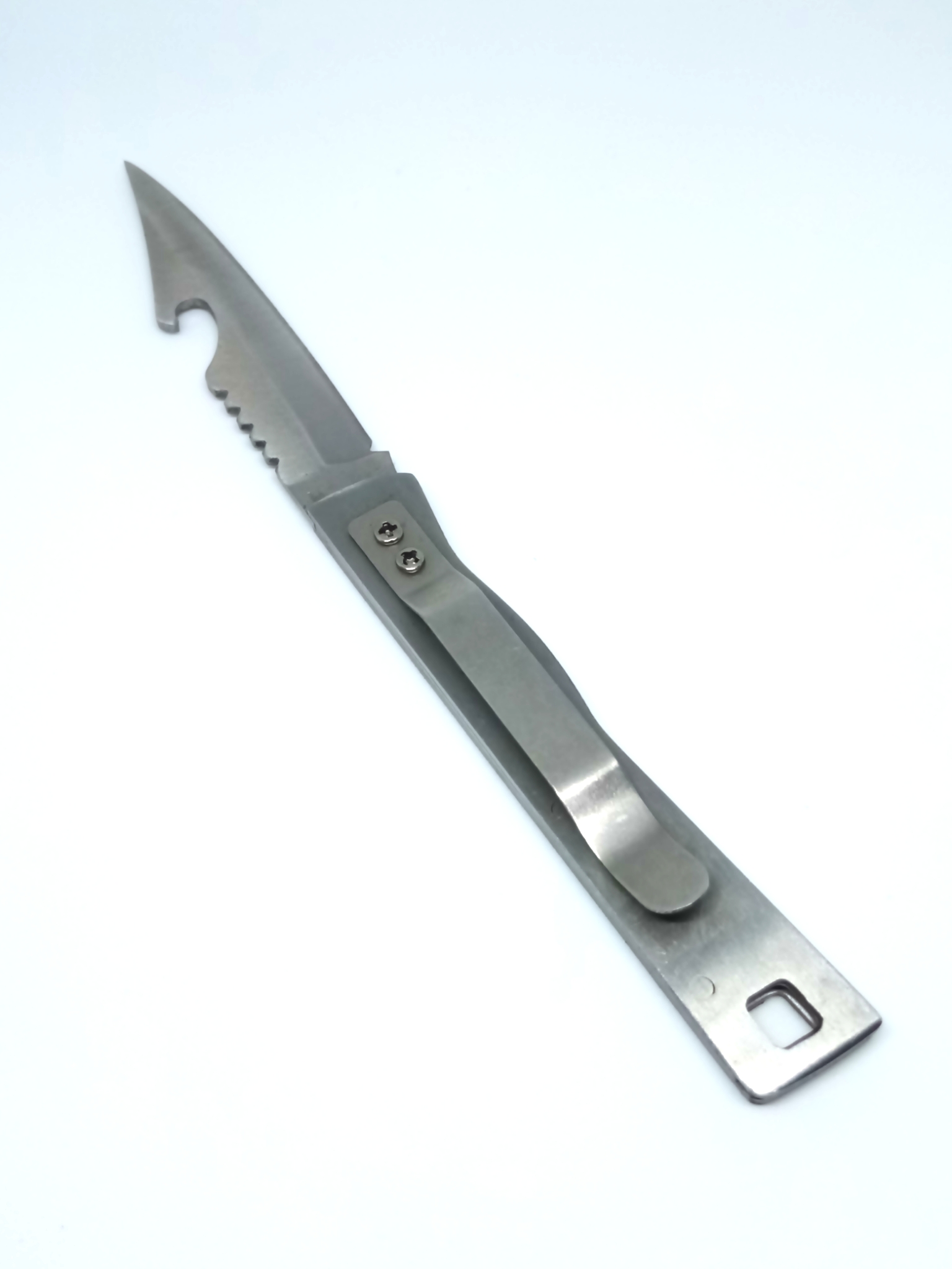 มีดพับขนาดเล็กสำหรับพกพา