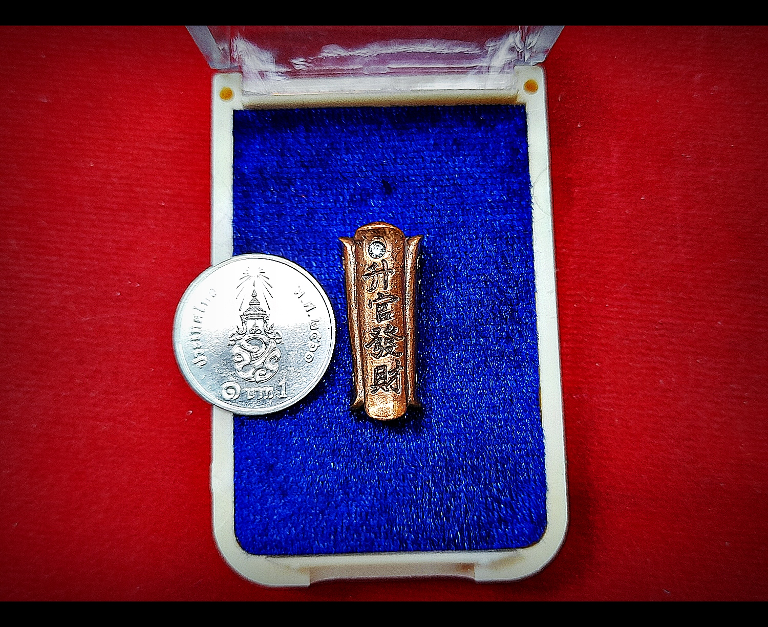 กิมปั่ง ฝั่งเพรช สวารอฟสกี้(Swarovski) เนื้อนวะ(มีส่วนผสมของทองคำ) บรรจุอุดมวลสาร ฐานทองคำแท้ รุ่น2 ปี2564