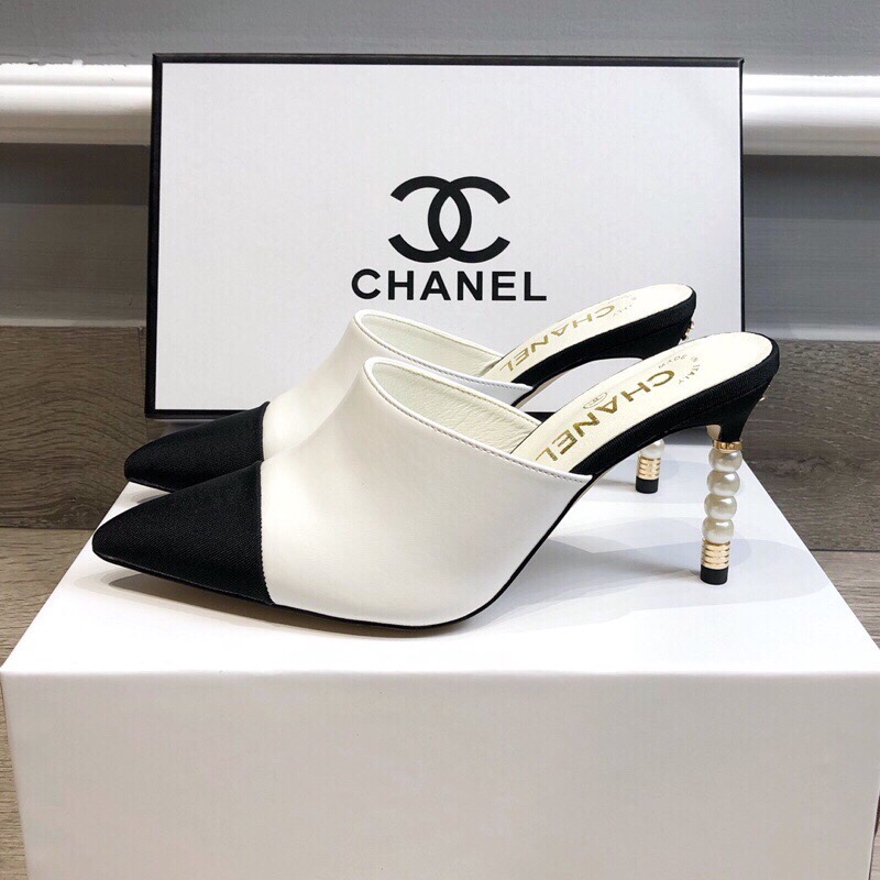รองเท้า cn heel sandal with pearl สีขาว ครีม ดำ size 34-42