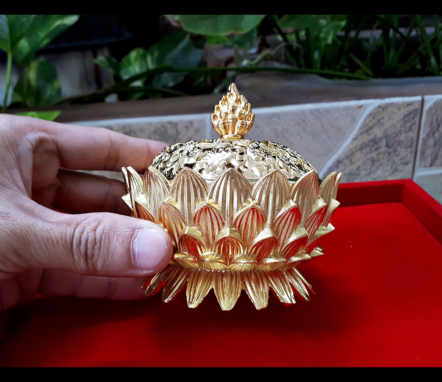 ถ้วยจุดกำยาน โถกำยาน หลวงพ่อเอก หลวงพี่เอก สำนักสงฆ์เขาธัมมสรณ์