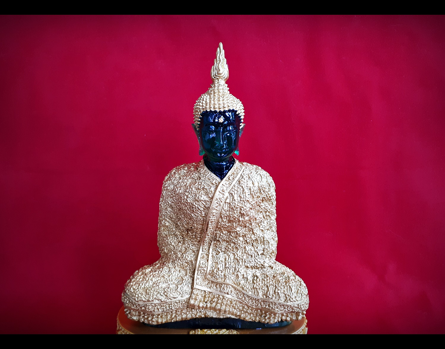 พระแก้วมรกต ฤดูหนาว พระพุทธรูปบูชาขนาด 5 นิ้ว เนื้อเรซิ่น ลงสีทอง