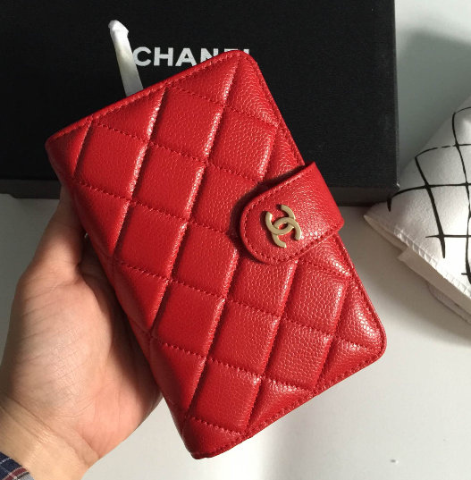 กระเป๋าสตางค์ cn caviar wallet red สีแดง ใบสั้น งานดีสุด หนังอิมพอร์ทยุโรป