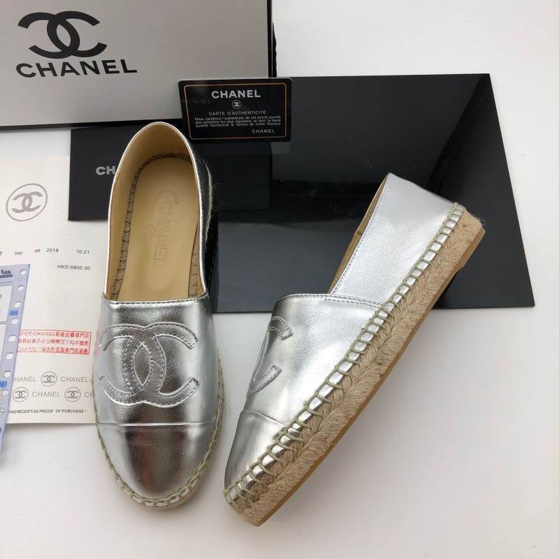 รองเท้า cn flat espadrilles สีเงิน สอบถามไซส์ได้ค่ะสต็อคของเปลี่ยนตลอด