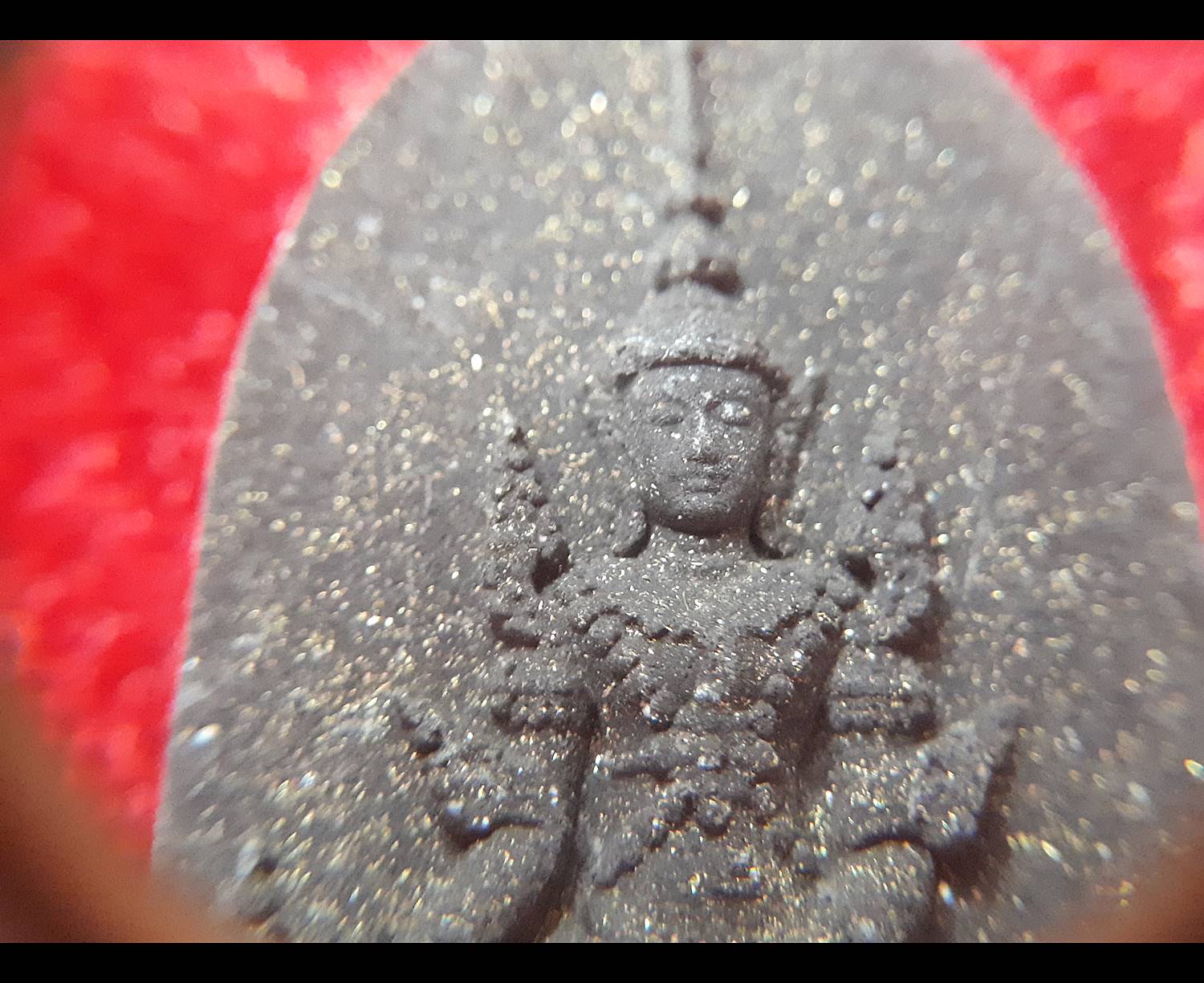 พระจักรพรรดิ พระยอดขุนพล บุเรงนองผู้ชนะสิบทิศ หลังแมลงภู่ (มหาเมตตาชนะทุกสิ่ง) รุ่นแรก ปี2563 - อาจารย์วิทย์ จันทร์หอม