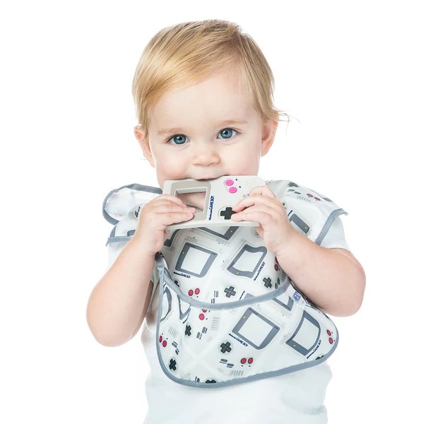ยางกัดชนิดซิลิโคนสำหรับทารกและเด็กเล็ก BUMKINS Nintendo Game Boy Silicone Teether
