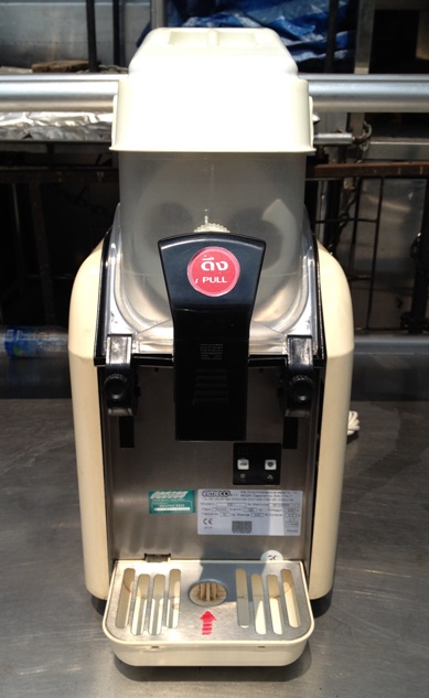 เครื่องทำเกล็ดน้ำแข็ง/สเลอบี้ Elmeco 5.5 ลิตร