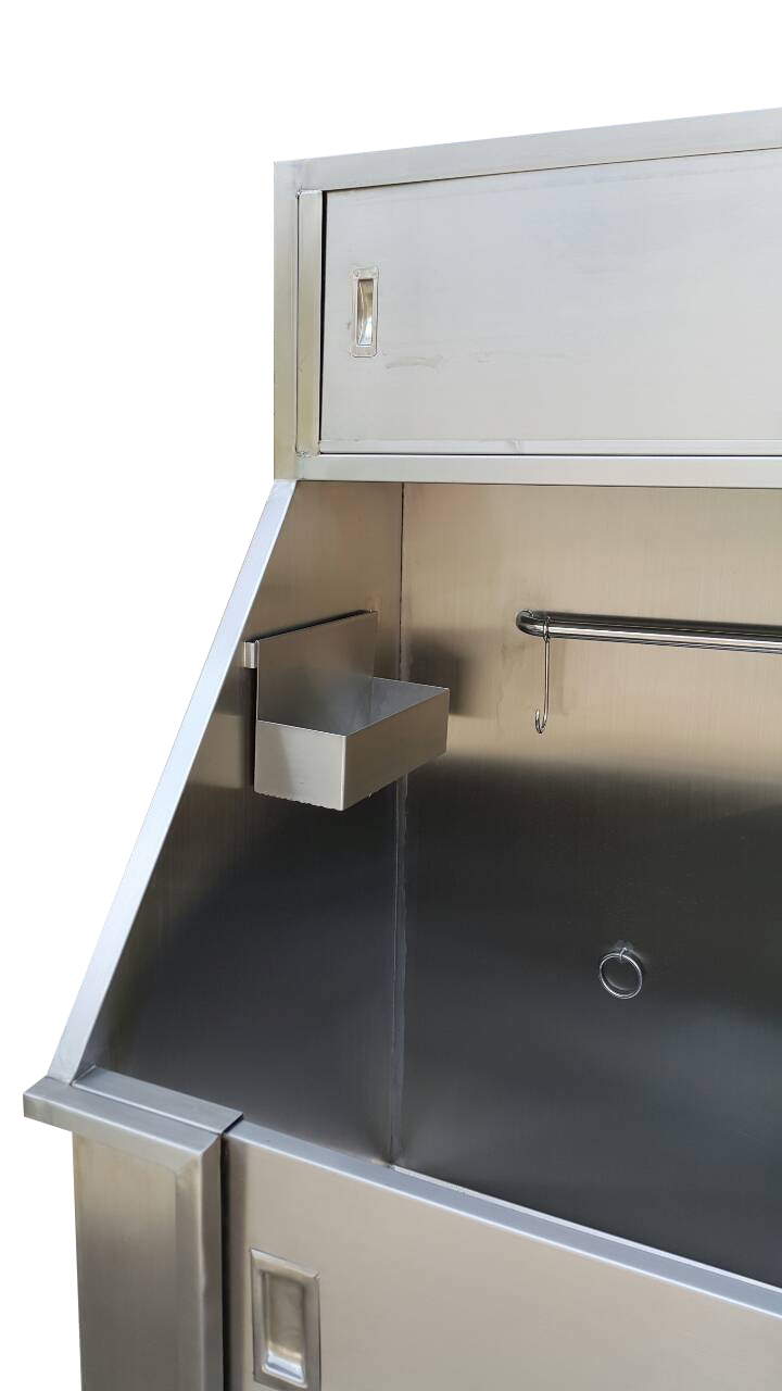 อ่างสแตนเลสพร้อมตู้เก็บของ Supreme