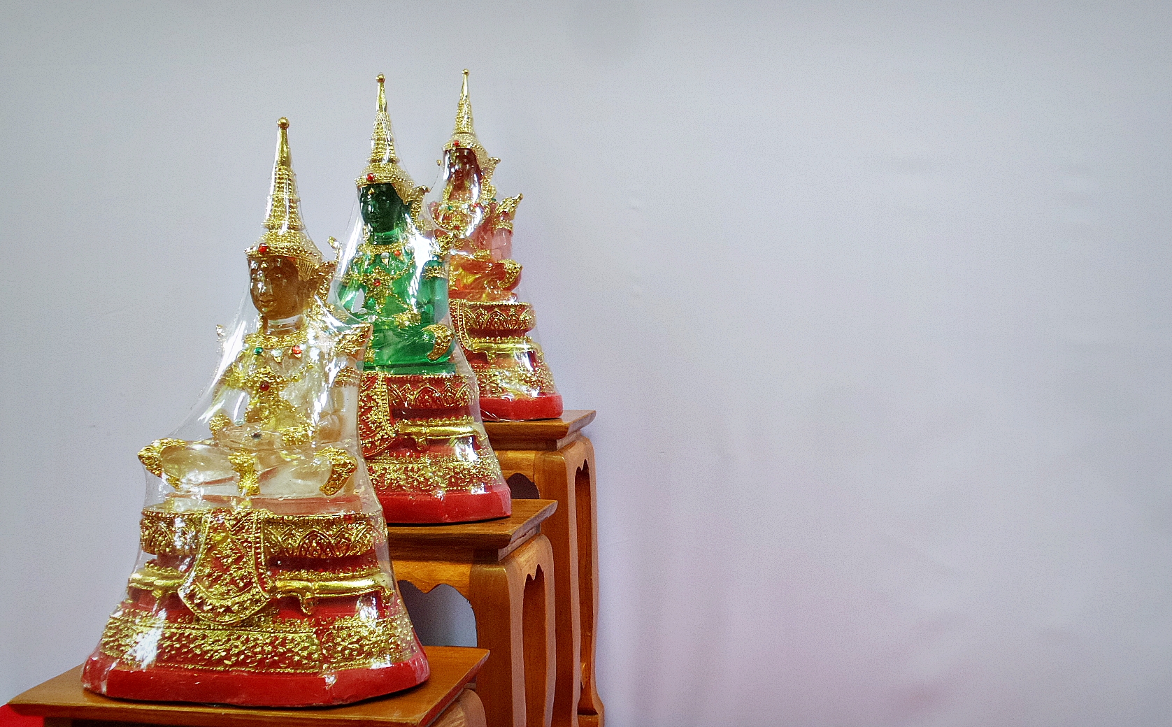 โต๊ะหมู่บูชา แบบแยกชิ้น โต๊ะสำหรับวางพระพุทธรูป วางวัตถุมงคล หรือ วางโชว์สินค้า