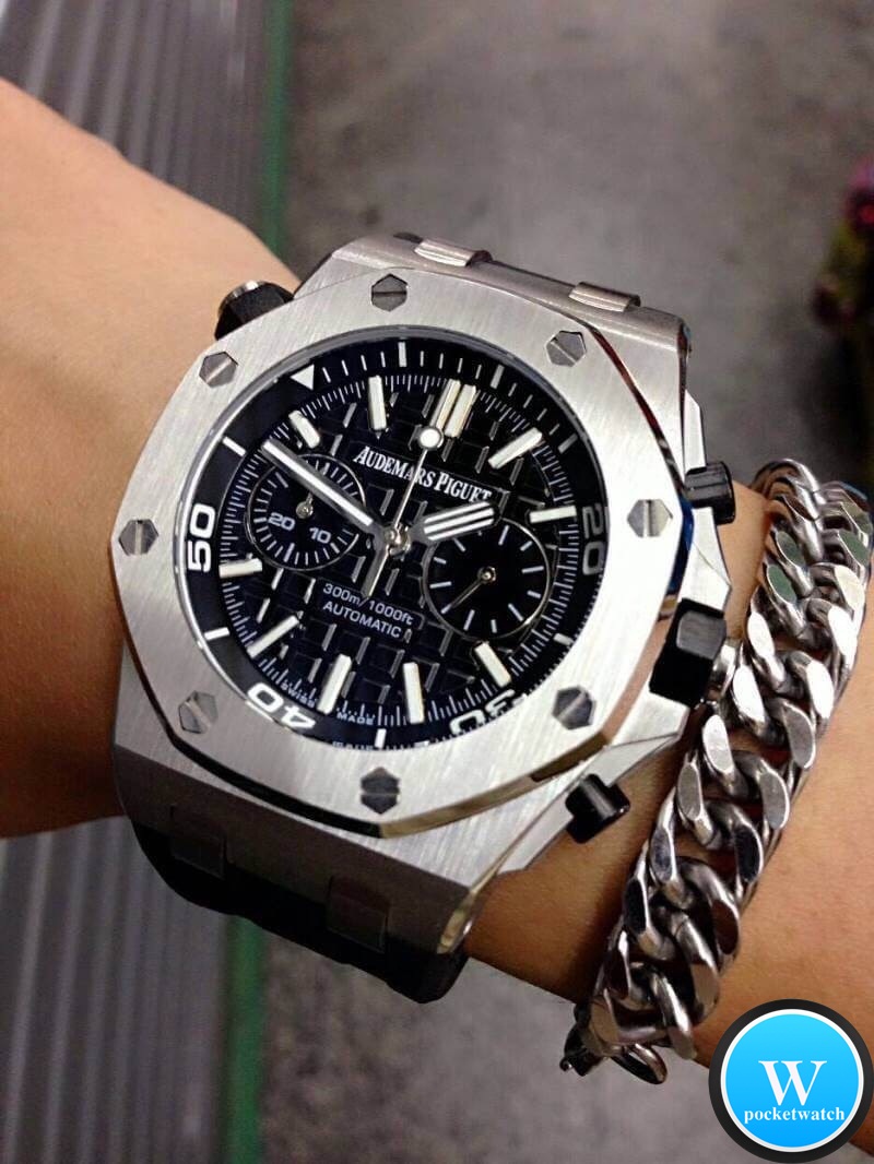 นาฬิกา Audemars Piguet Royal Oak Offshore Diver Chronograpp สีเงิน สายยางสีดำ