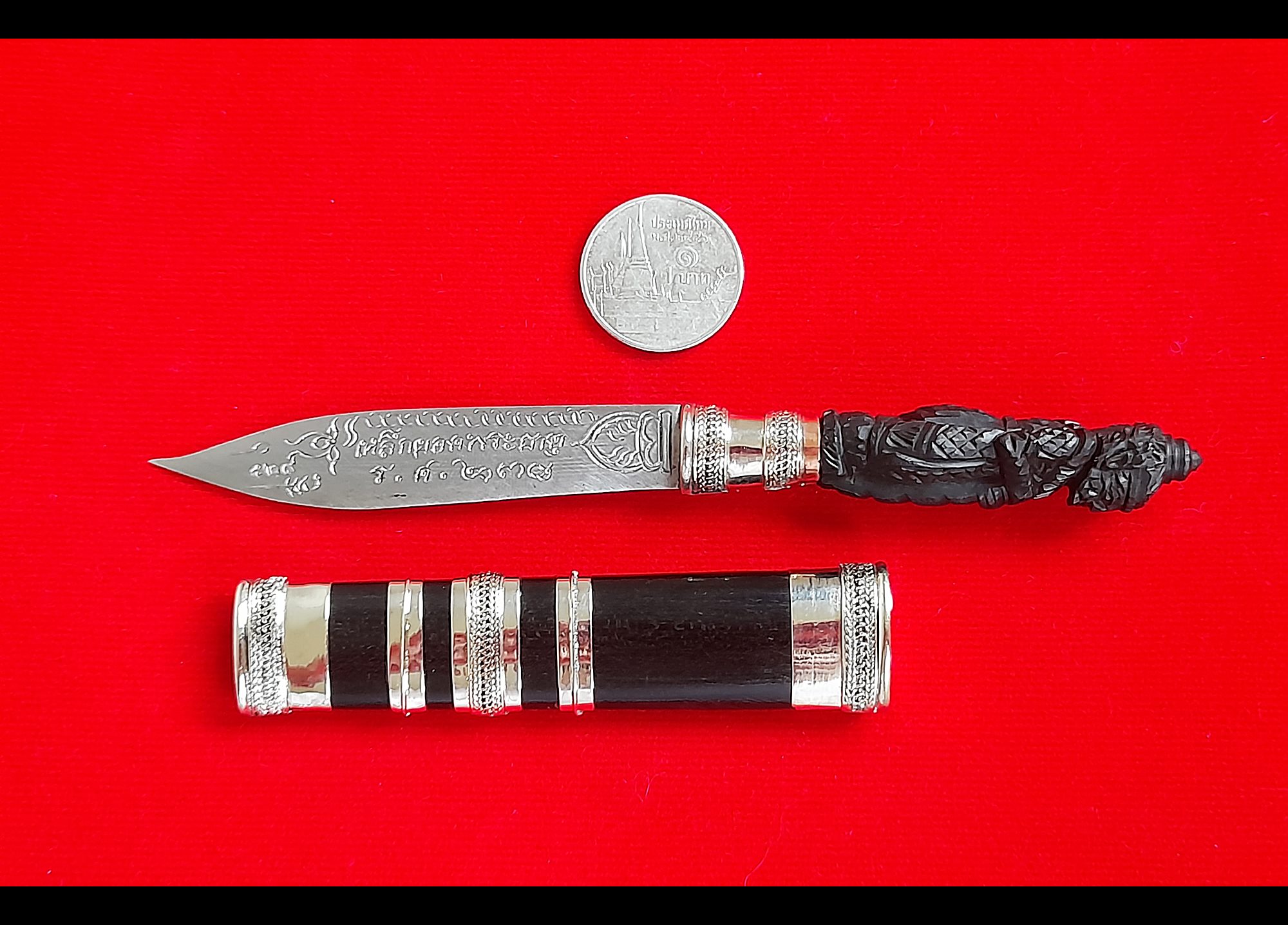 มีดหมอ (ตีจากเหล็กยอดพระธาตุ) ด้ามหัวท้าวเวสสุวรรณ เข้าพิธีปลุกเสก 3ปี