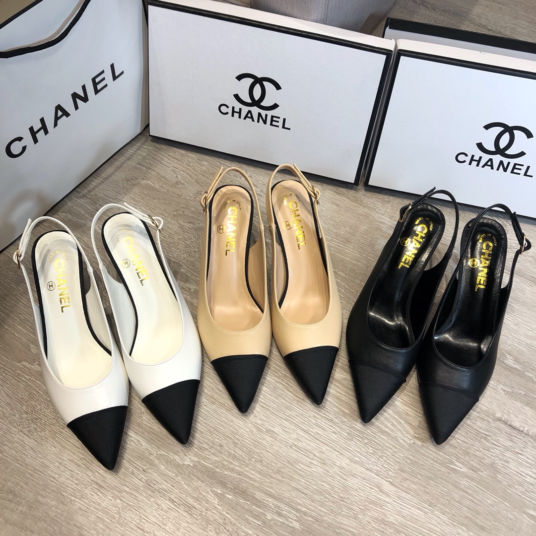 รองเท้า cn heel sandal with pearl size 34-42 สีขาว ดำ ครีม size 34-42