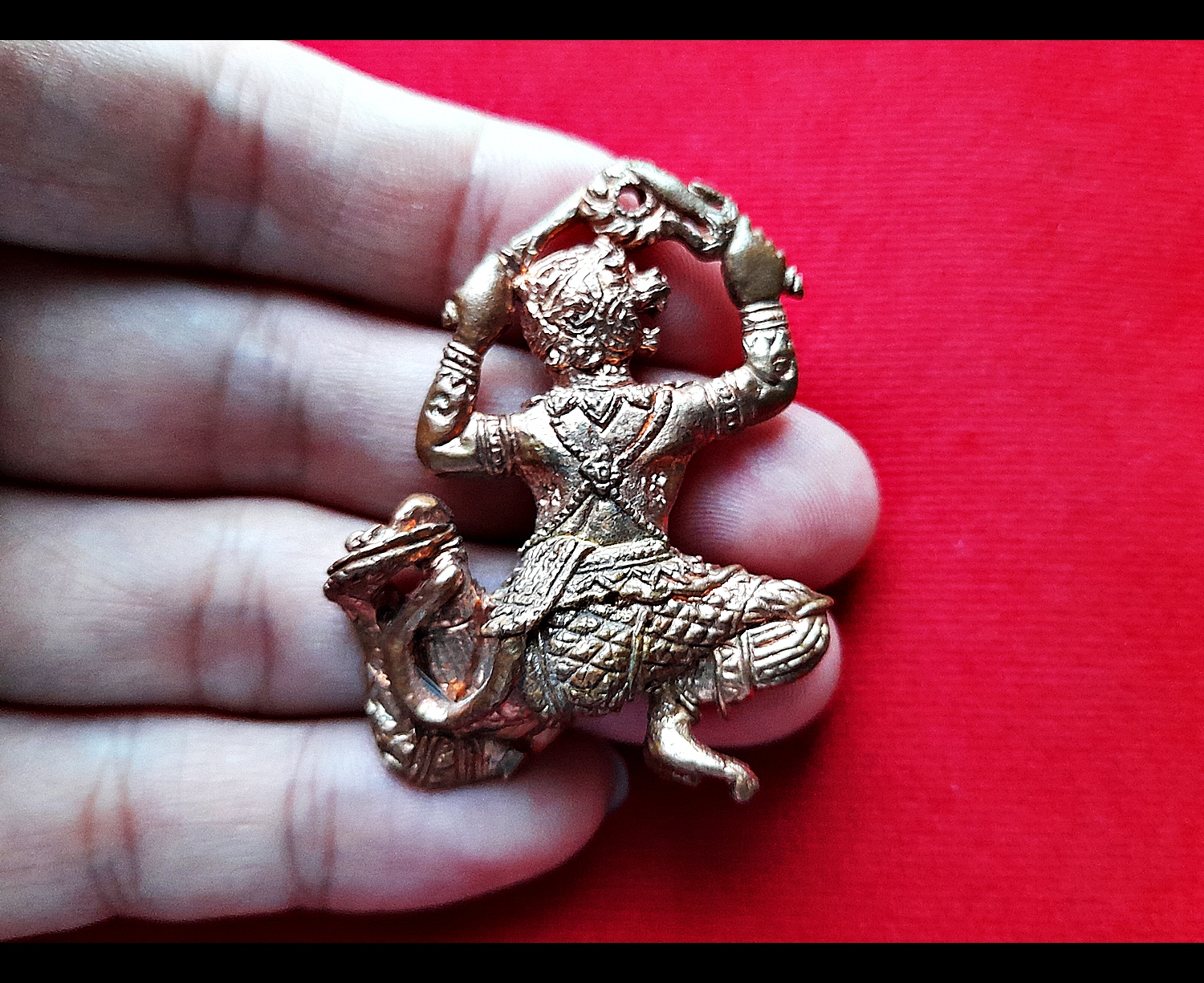 พญาหนุมาน อนุชิต ออกศึก เหนือเมฆ ปี2554 #รับประกันแท้ - อาจารย์ธรรมนูญ บุญธรรม สำนักบัวแปดกลีบ จ.ชลบุรี