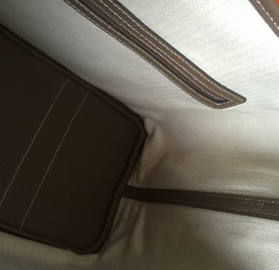 กระเป่า hm garden party leather+ canvas 36 cm สีขาวครีมคาดเทา