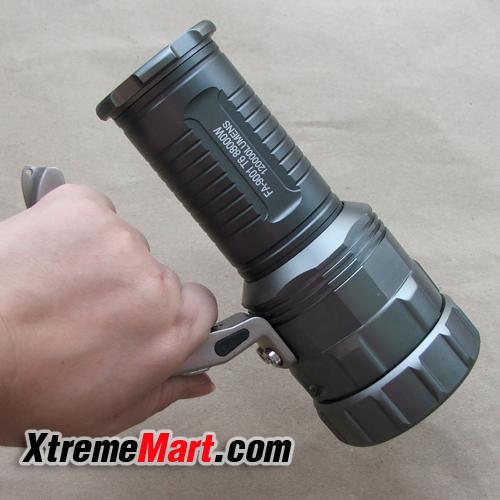 ชุดเซตไฟฉายซูม Ultrafire FA-9001 Cree LED T6 3x18650