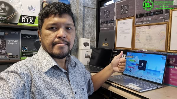 ซ่อมบานพับ Notebook Asus Vivobook ลูกค้า ลาดพร้าว71 บานพับแตกทั้ง 2ฝั่ง ซ่อมถูกกว่าเปลี่ยนครับ บริการรับส่งฟรีถึงบ้าน