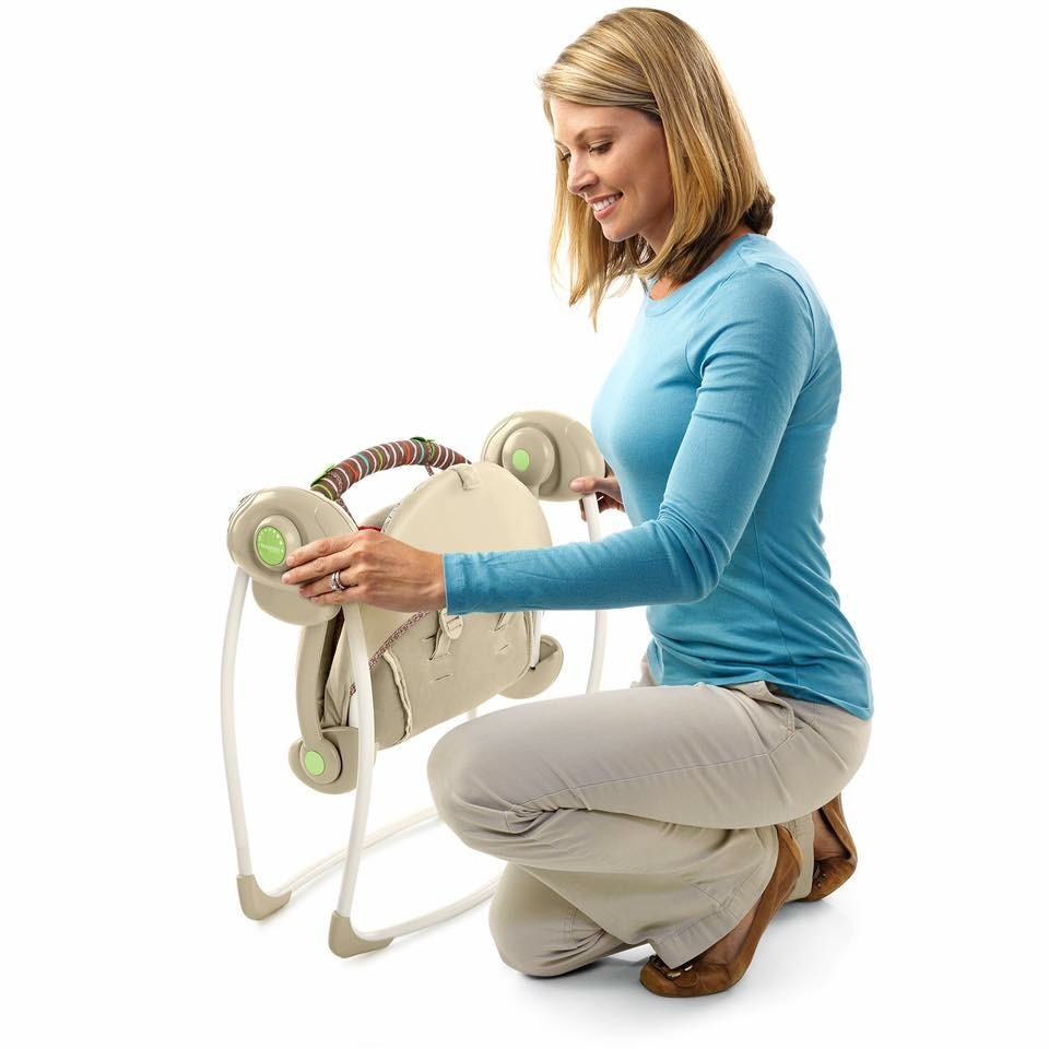 เปลไกวสวิงอัตโนมัติ Bright Starts Comfort and Harmony Portable Swing Cozy Kingdom