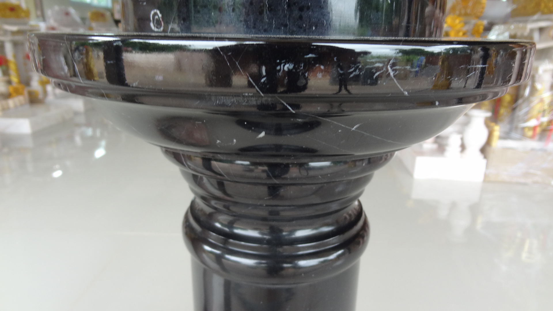 เสาโชว์หินอ่อนสีดำ ขนาดสูง 60 เซนติเมตร