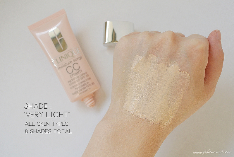 (Tester) Clinique Moisture Surge CC Cream Hydrating Colour Corrector 15mL # Very Light สวยแบบไม่พึ่งรองพื้นด้วยเทคโนโลยี Color Correcting อันทรงประสิทธิภาพที่จะทำให้ผิวดูเปล่งปลั่งประกายสดใสอย่างเป็นธรรมชาติอย่างรวดเร็ว พร้อมปกป้องผิวจากแสงแดด