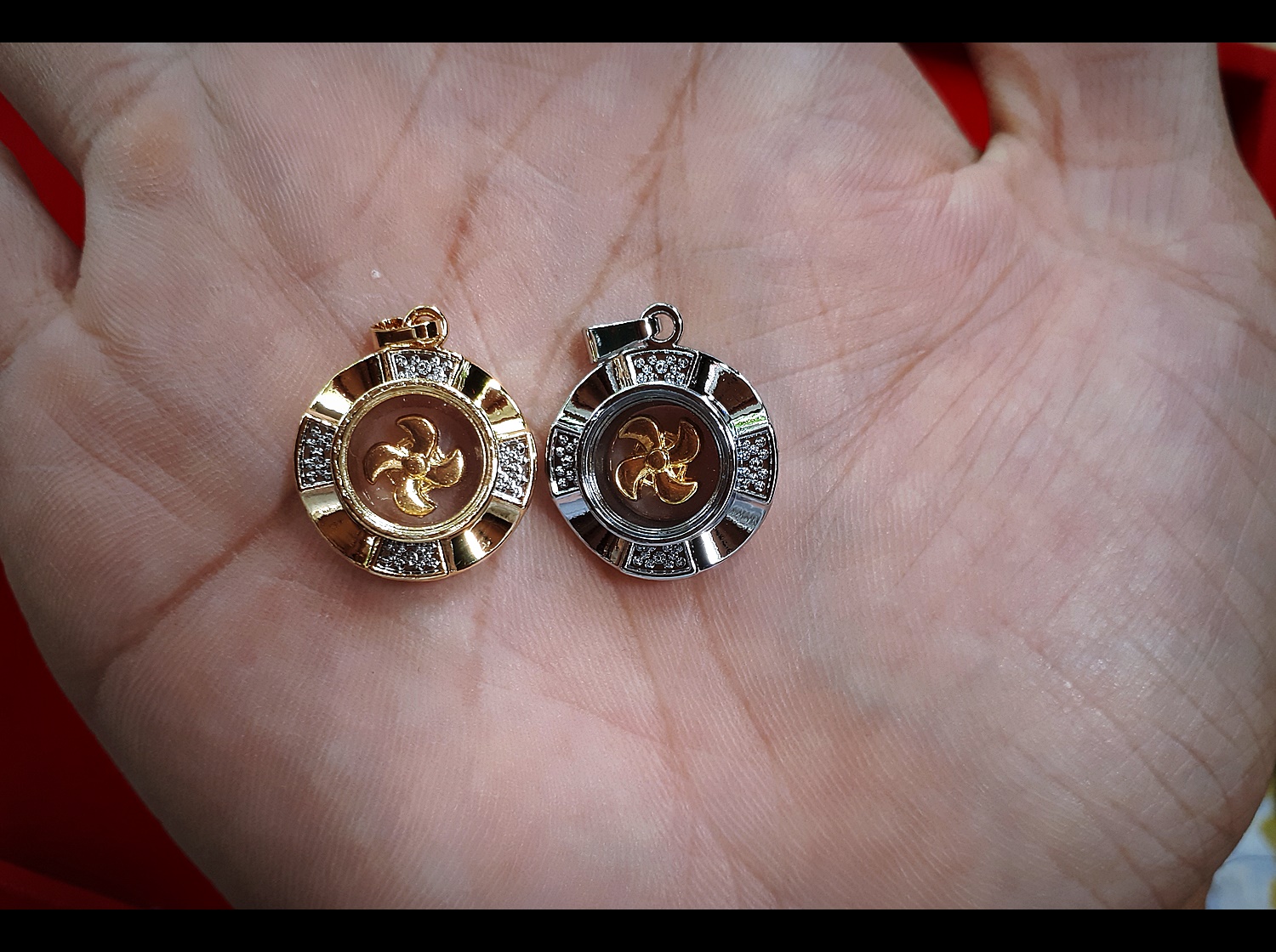 จี้กังหัน พวงกุญแจกังหัน แชกงหมิว (ขายส่ง ขายปลีก)