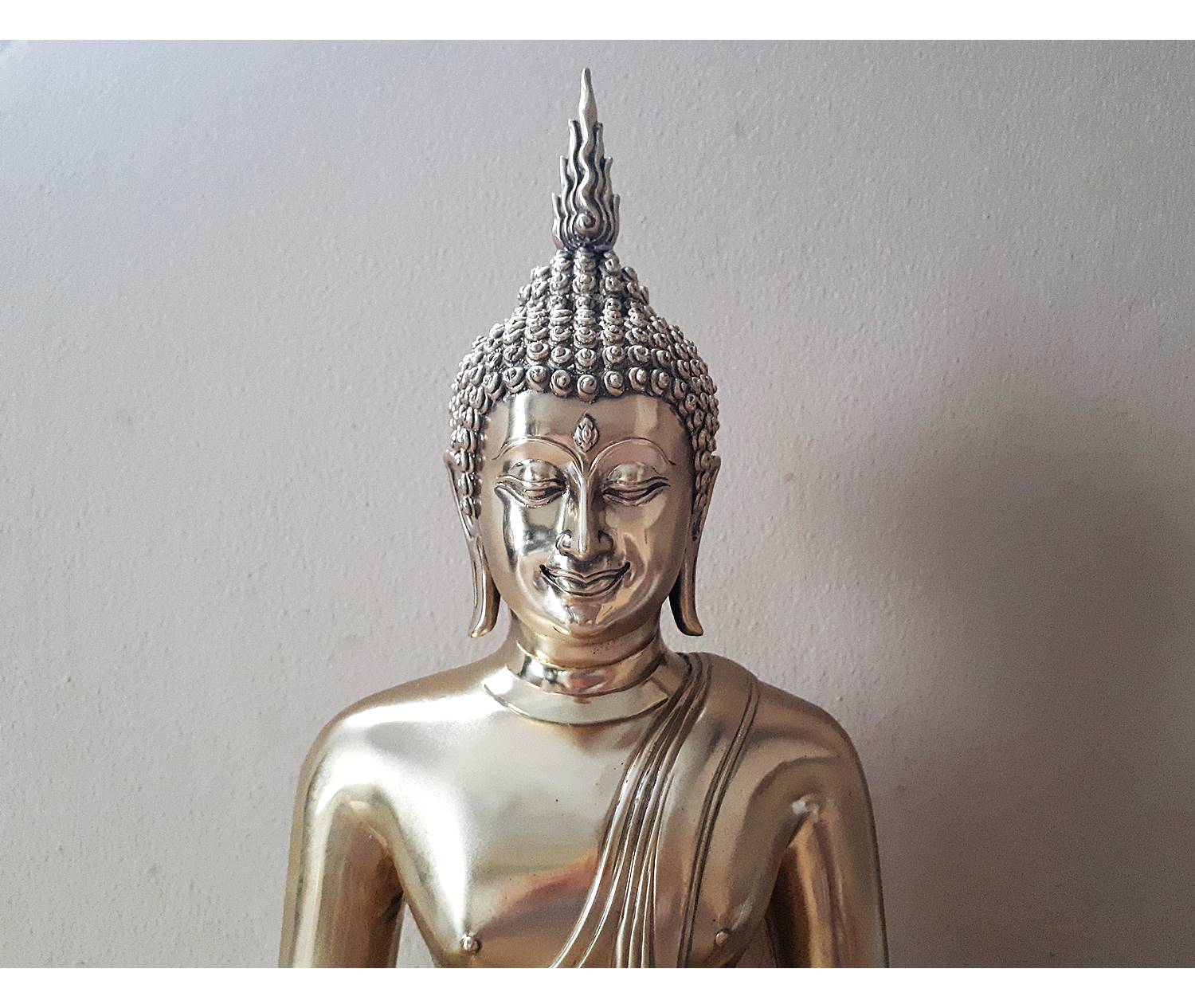 รูปหล่อ หลวงพ่อหายโศก(พระหายโศก) (ขนาดบูชา หน้าตัก9นิ้ว) เนื้อทองเหลืองปัดเงา ปี2561