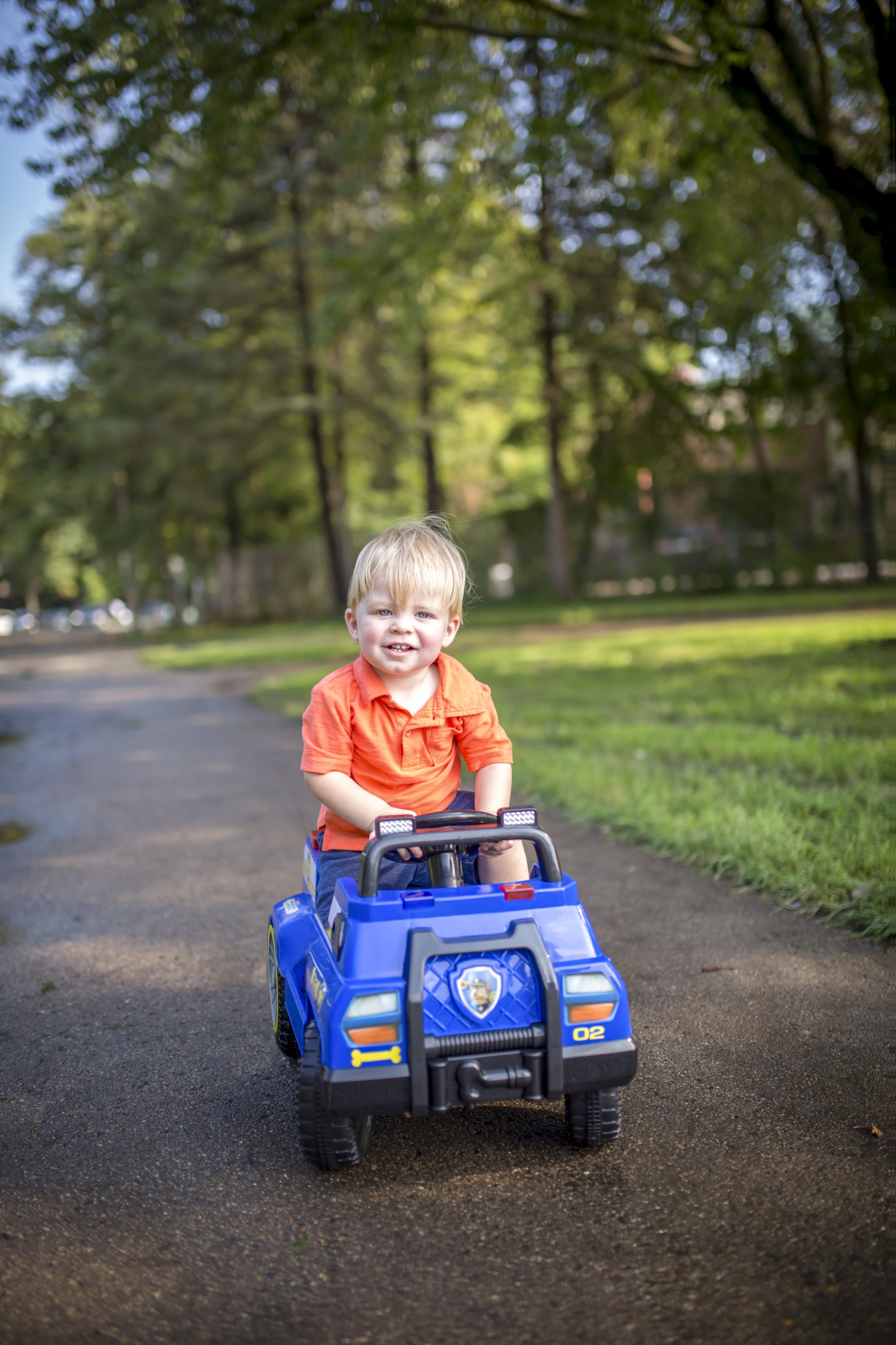 รถตำรวจแบตเตอรี่สำหรับเด็กเล็ก Kid Trax Paw Patrol Chase Ride-On for Toddlers
