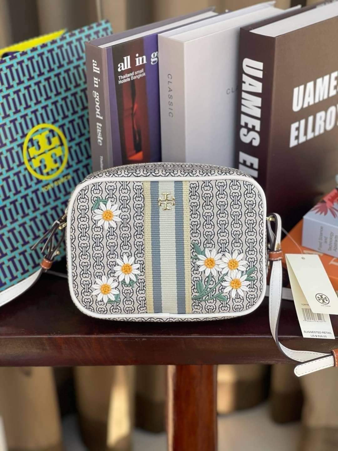 Tory burch Gemini Link Canvas Applique Mini Bag (แอดไลน์ก่อนสั่งซื้อ)