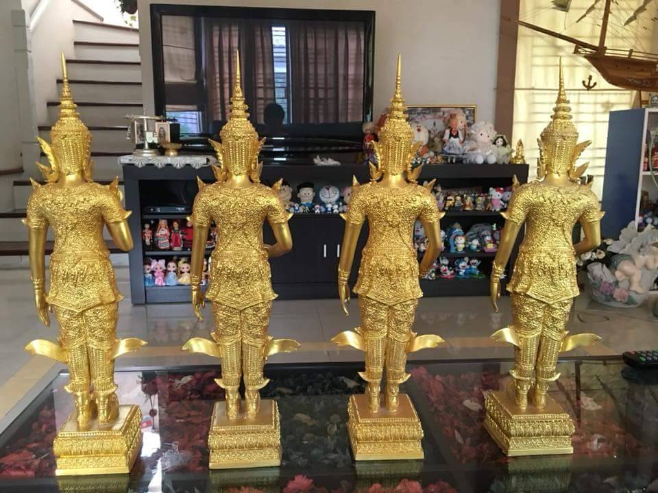 รูปหล่อ ท้าวมหาราชทั้งสี่ (ท้าวจตุโลกบาลทั้งสี่ : เวสสุวรรณ ธตรฐ วิรูปักษ์ วิรุฬหก) ท้าวมหาราชทั้ง4องค์ (เข้าพิธีปลุกเสก เรียบร้อย ที่วัดท่าซุง ปี2556) องค์ใหญ่ขนาดบูชา สูง50ซม