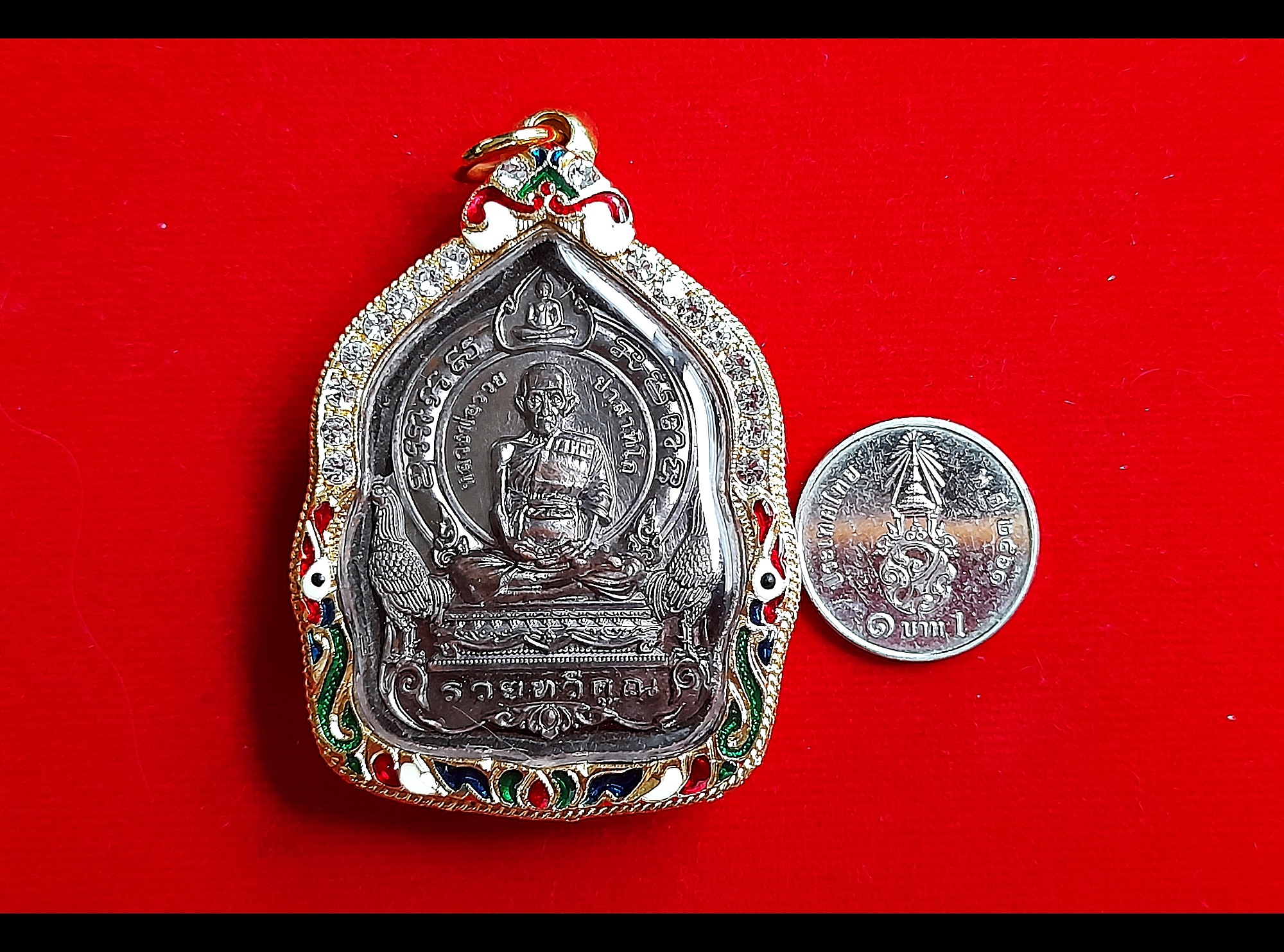 เหรียญ หลวงพ่อรวย วัดตะโก รวยทวีคูณ (นั่งบัลลังก์ ไก่หากินเก่งคลองตัว) เนื้อทองแดงรมดำ (ตอกเลขตอกโค็ด) ปี2563 (พร้อมกรอบทองไมครอนลงยาฝั่งเพรช) #รับประกันแท้