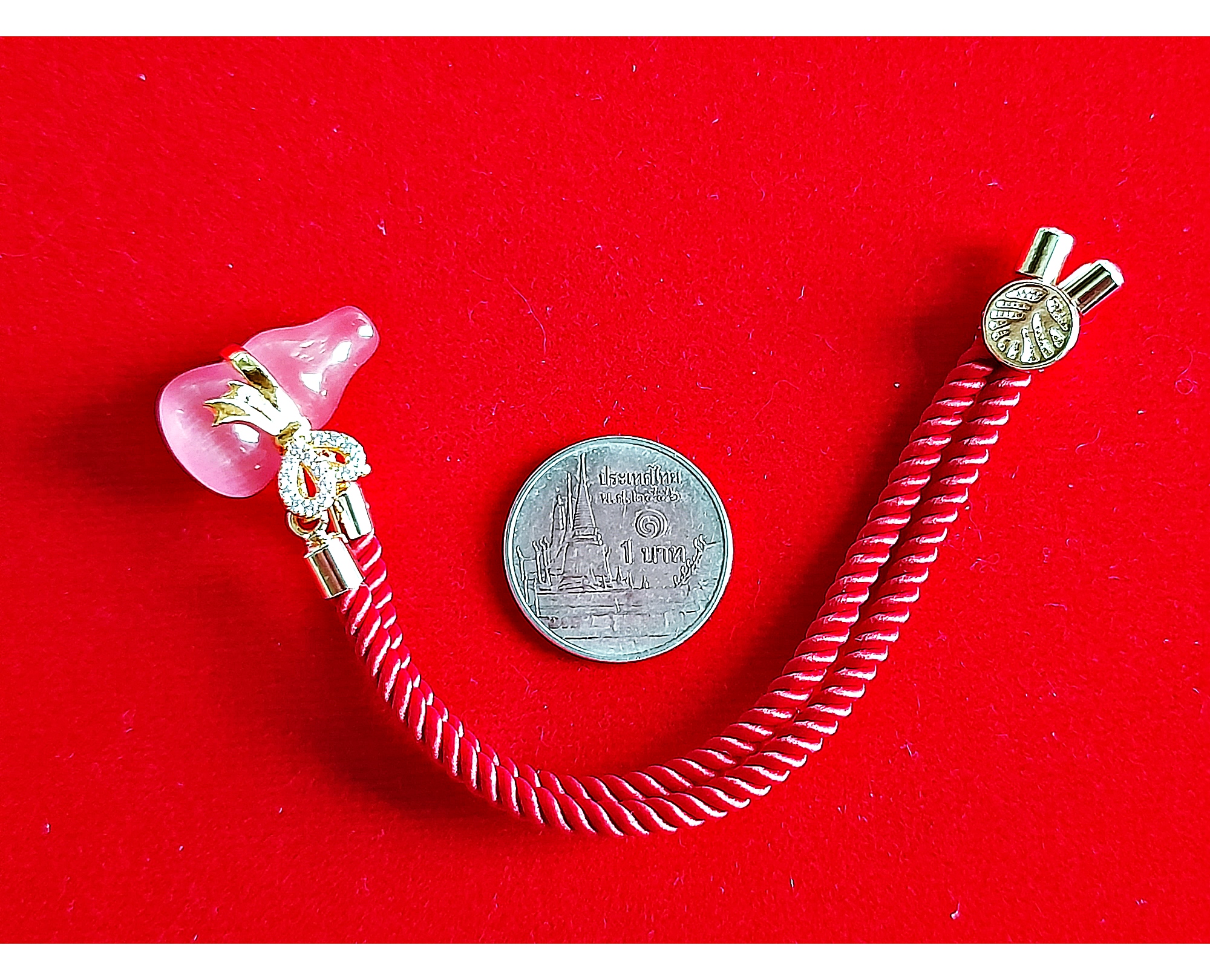 น้ำเต้า (สีชมพู) วัดปากน้ำภาษีเจริญ พร้อมเชือกร้อยข้อมือ - ปลุกเสก โดยวิชาธรรมกายสายหลวงพ่อสด #รับประกันแท้