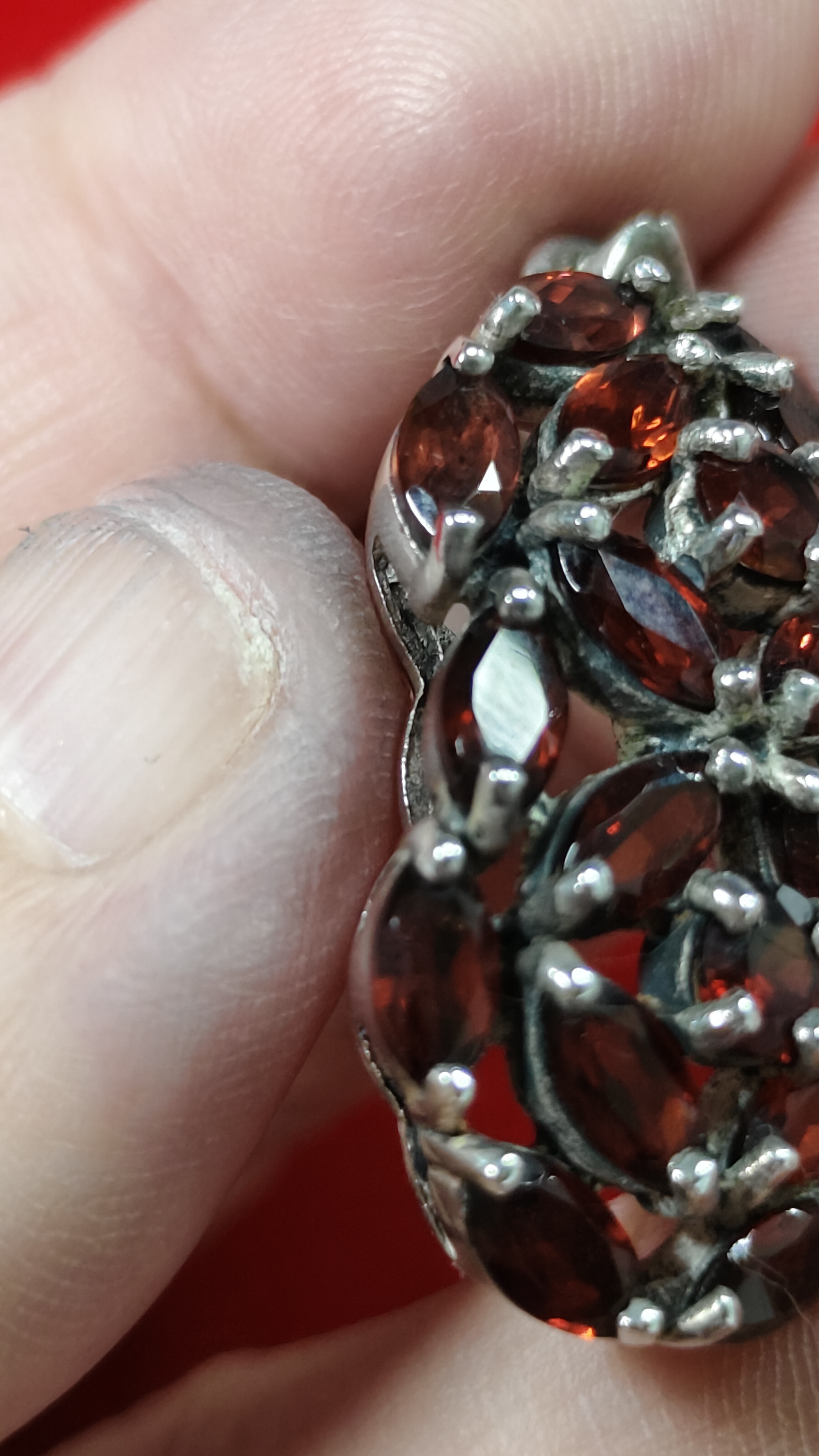 #จี้โกเมนเจียเหลี่ยม รหัสC-031