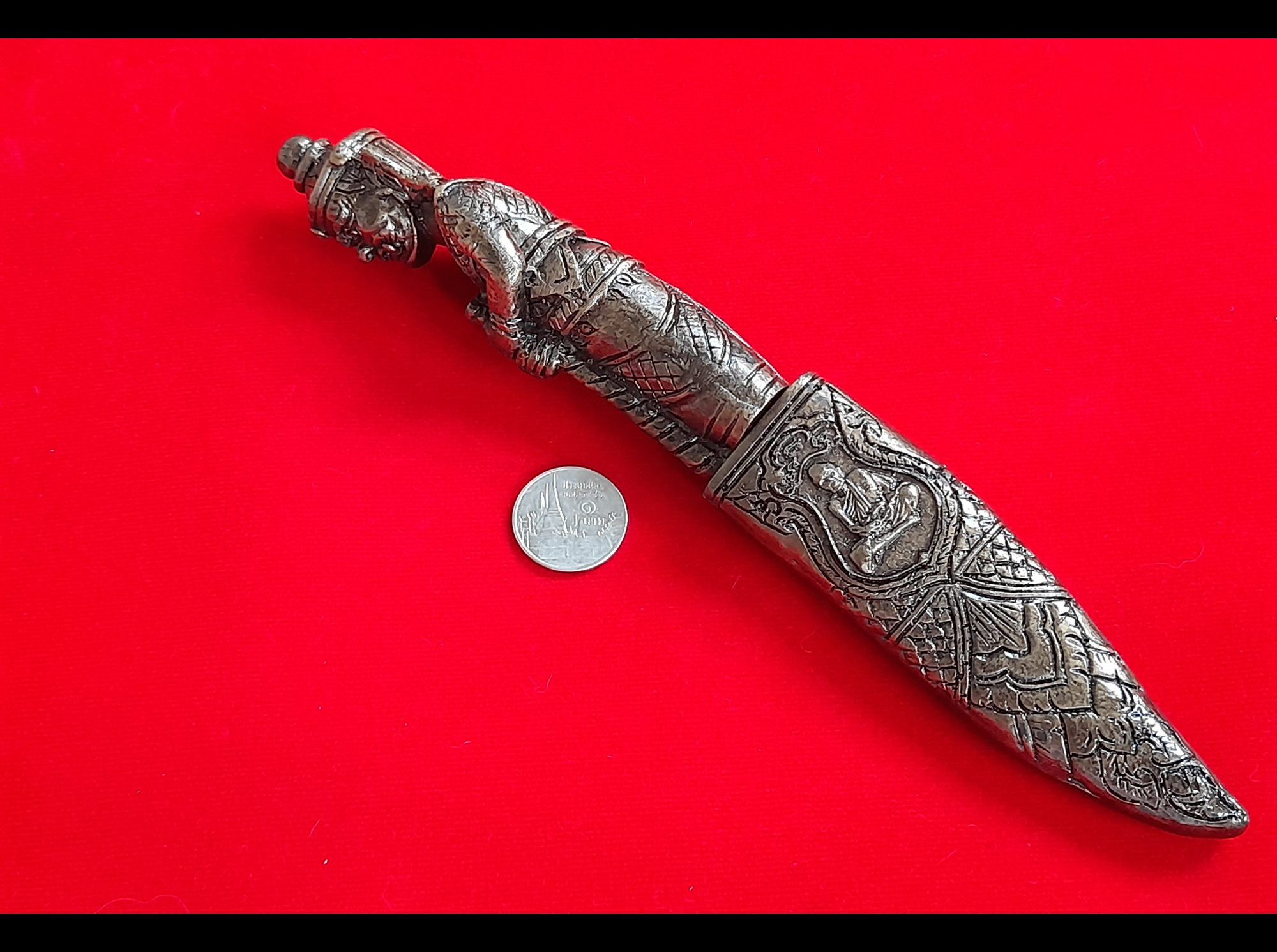 มีดหมอ เหล็กน้ำพี้ หัวด้าม-ท้าวเวสสุวรรณ (ปลอกและด้ามทำจากผงเหล็กน้ำพี้ผสมเลซิล) สร้าง999เล่ม ปี2562 #รับประกันแท้ - หลวงปู่หมุน วัดบ้านจาน