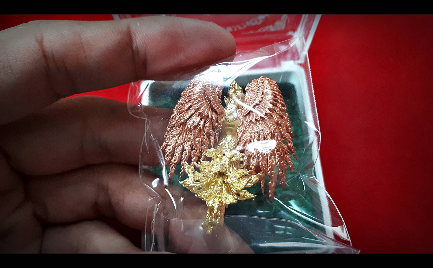 พญาครุฑ ปรเมศวร (ครุฑหายโศก) วัดหายโศก (ขนาด4ซม) เนื้อโลหะทองทิพย์ ปีกสีทองแดง (งานระเอียดสวยคม) ปี2562 #รับประกันแท้