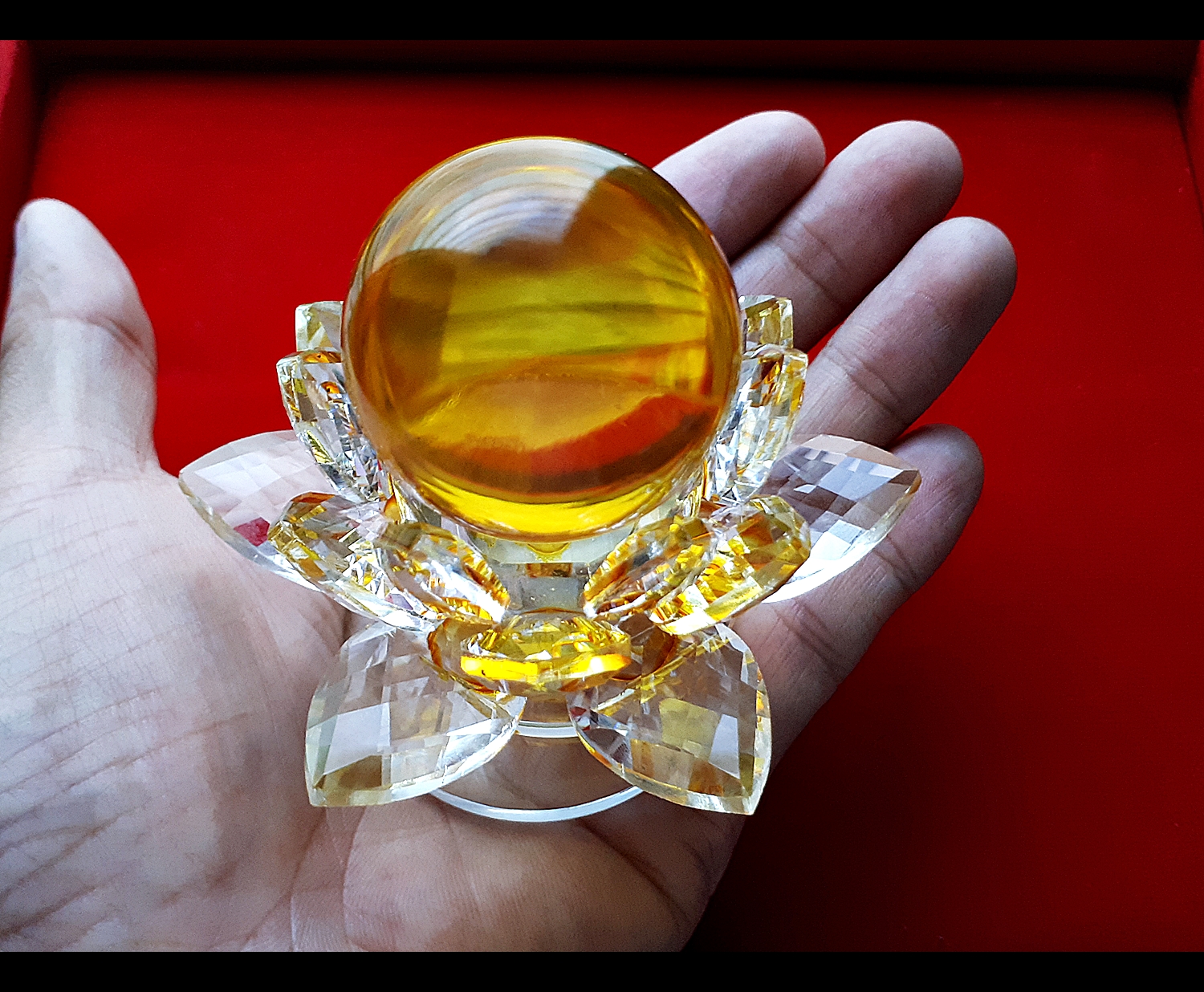 ฐานวางลูกแล้ว ขาตั้งที่วางลูกแก้ว ฐานคริสตัลกลีบดอกบัว2ชั้น คละสีต่างๆ หลากสี หลายขนาด (ขายปลีก ขายส่ง)