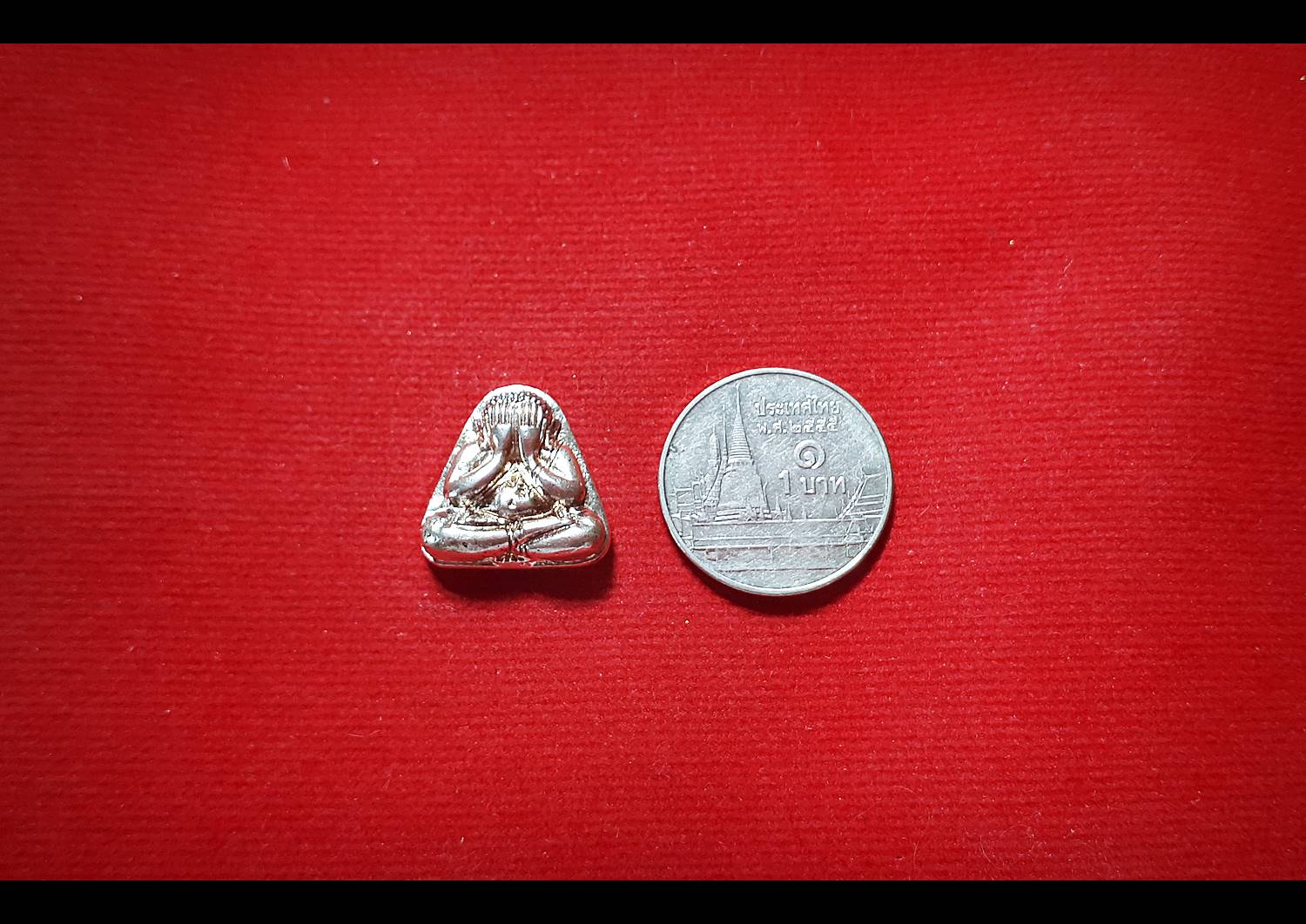 พระปิดตา มหาเศรษฐีเงินล้าน รุ่นแรก เนื้อเงินแท้(ผสมมวลสาร ตะกรุดมหาสะท้อน) ปี2553 #รับประกันแท้ - หลวงพ่อเล็ก วัดท่าขนุน